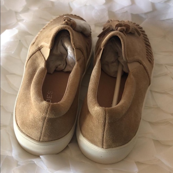 J slides shoes - Picture 3 of 4